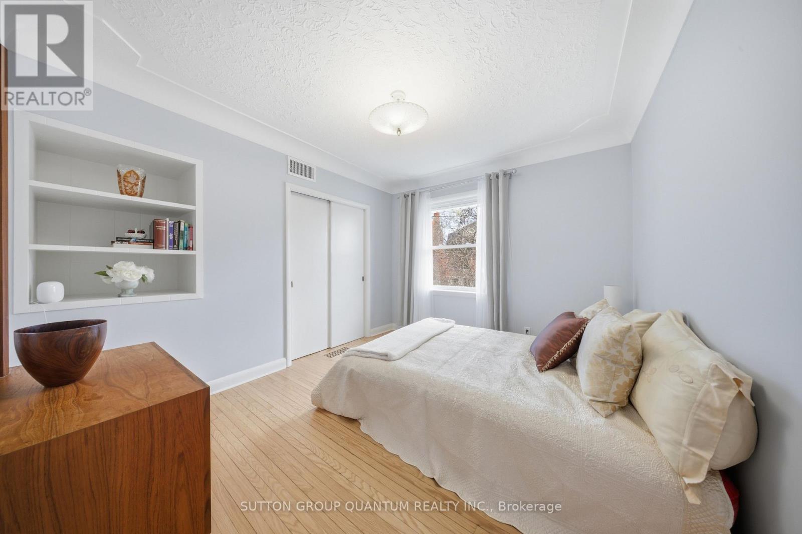 50 BARTON STREET, Hamilton (Waterdown), Ontario, L9H1N8 — Photo 30