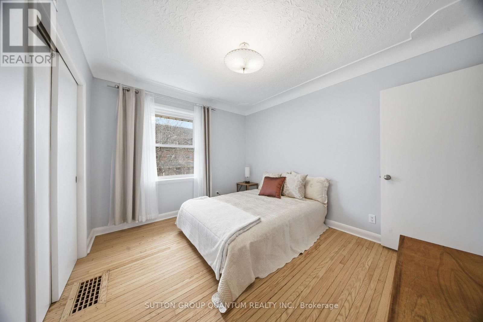 50 BARTON STREET, Hamilton (Waterdown), Ontario, L9H1N8 — Photo 31