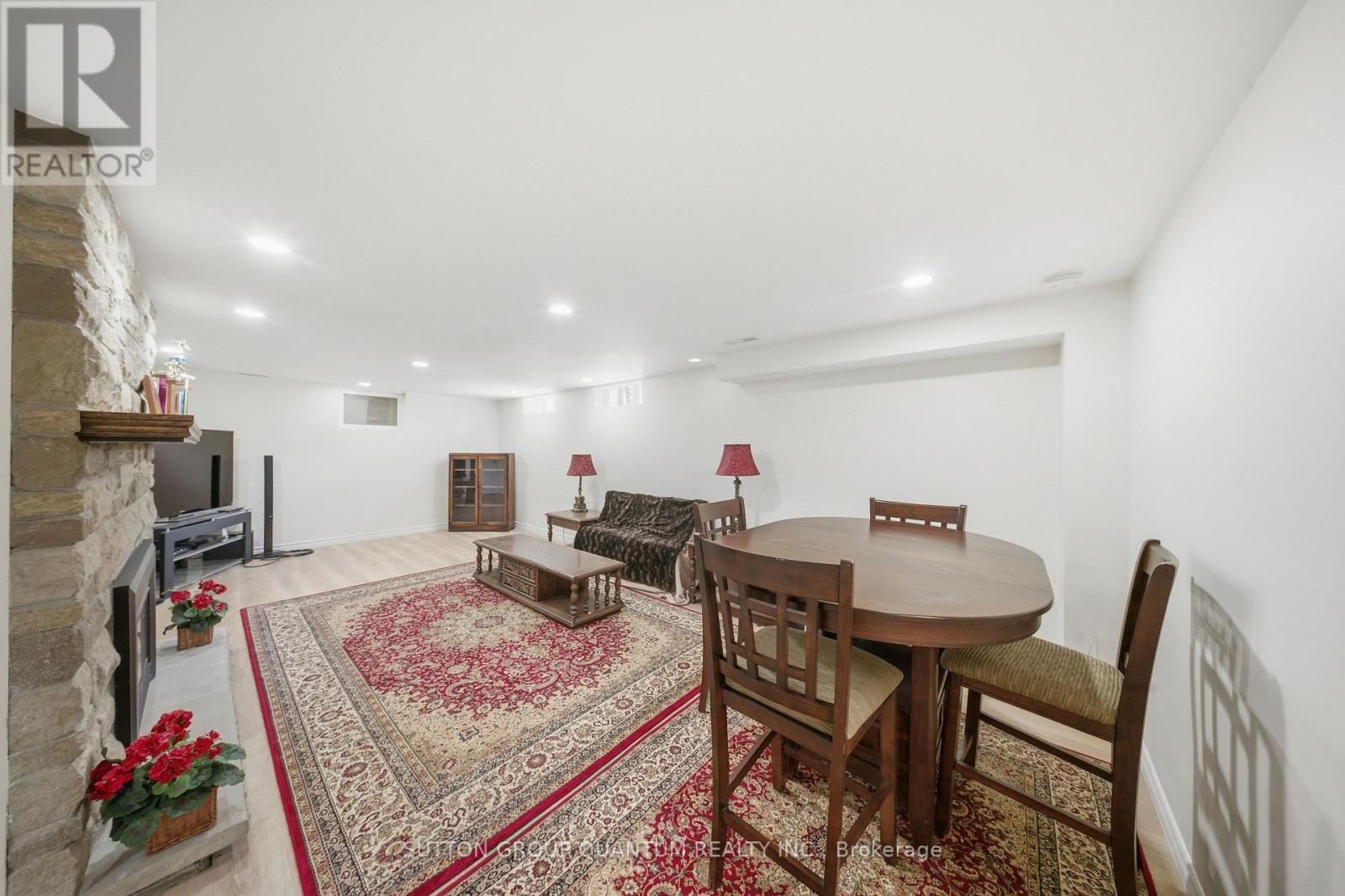 50 BARTON STREET, Hamilton (Waterdown), Ontario, L9H1N8 — Photo 38