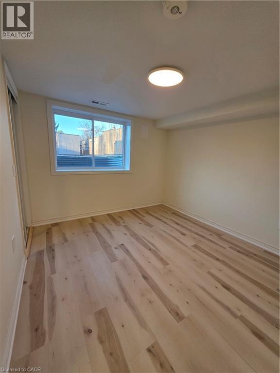 62 RICHWILL Road Unit# Lower, Hamilton, Ontario, L9C1S3 — Photo 16