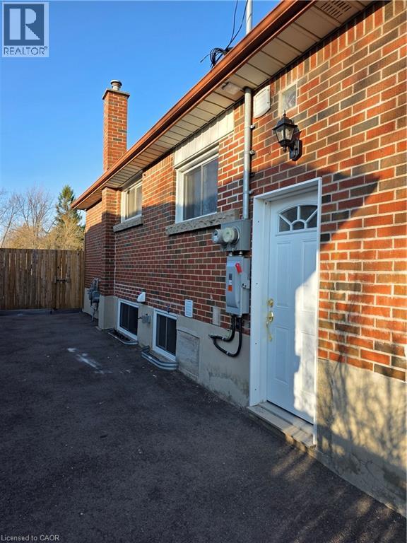 62 RICHWILL Road Unit# Lower, Hamilton, Ontario, L9C1S3 — Photo 2