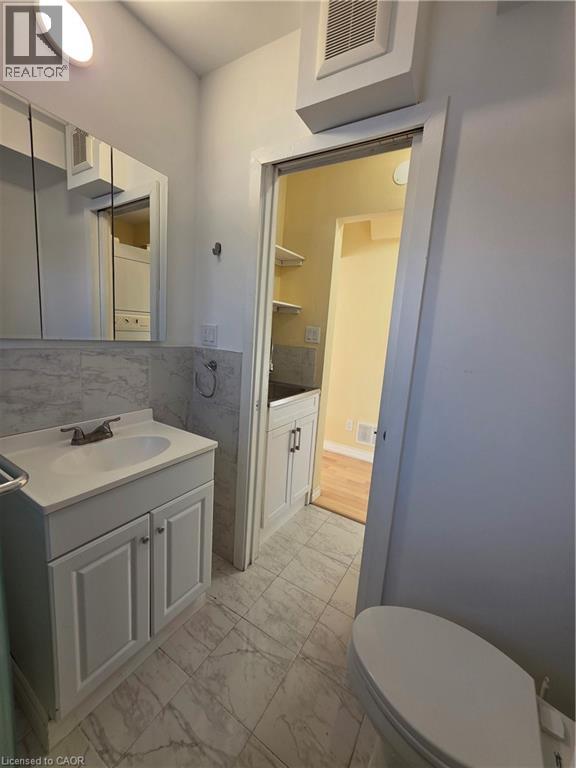 62 RICHWILL Road Unit# Upper, Hamilton, Ontario, L9C1S3 — Photo 17
