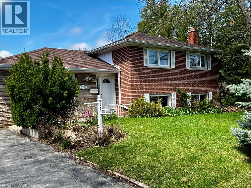 2075 SEABROOK Drive, Oakville, Ontario, L6L2T8 — Photo 6