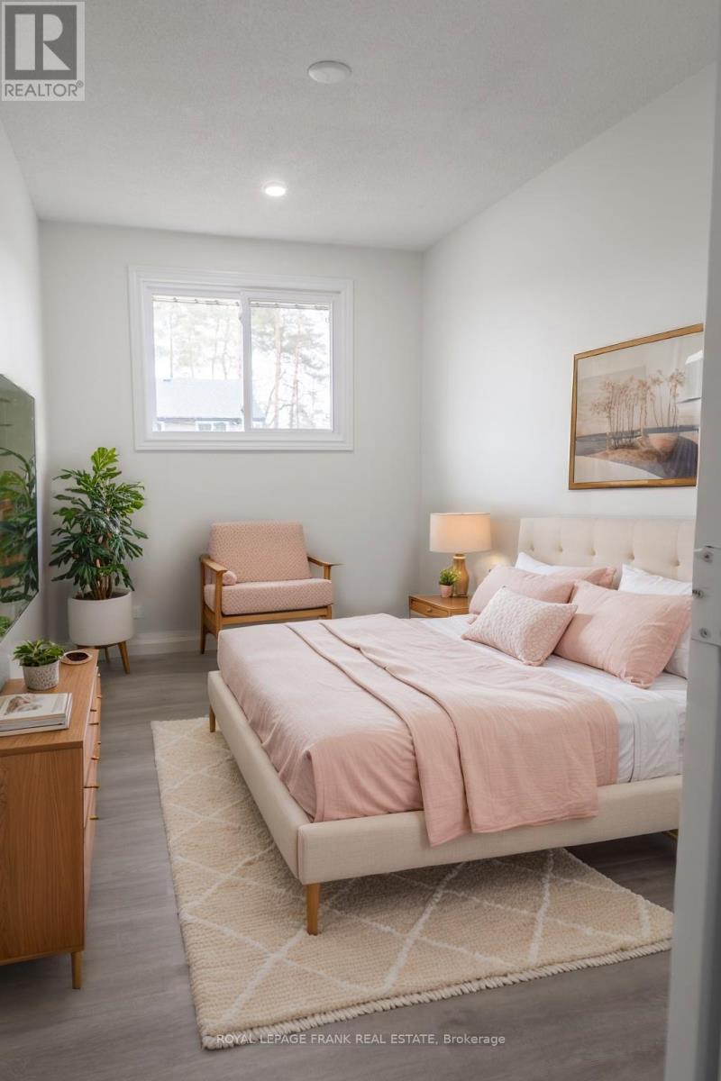 1 - 88 MARY STREET W, Kawartha Lakes (Lindsay), Ontario, K9V5G3 — Photo 5