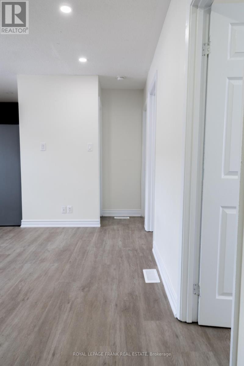 1 - 86 MARY STREET W, Kawartha Lakes (Lindsay), Ontario, K9V5G3 — Photo 5