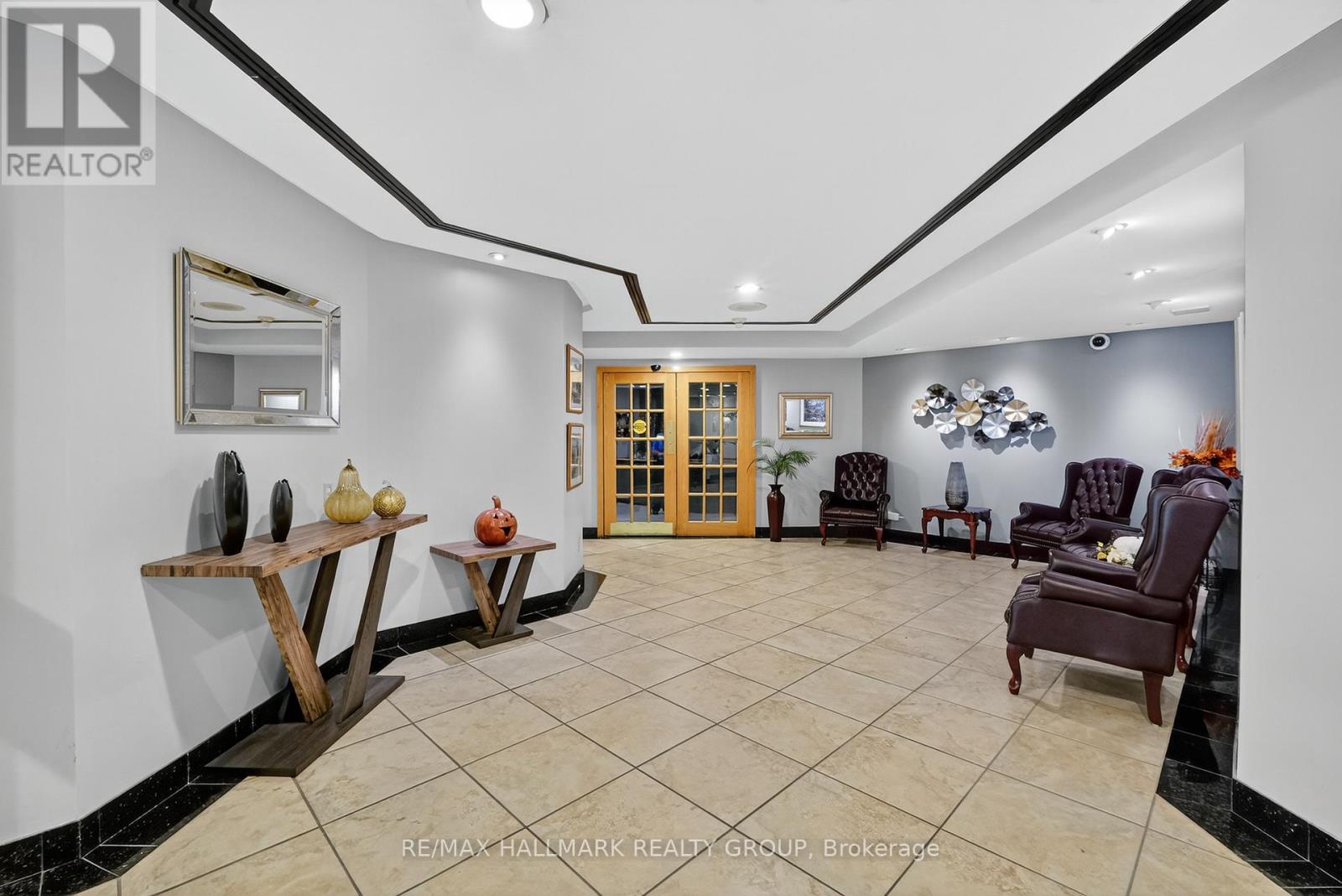 1207 - 80 SANDCASTLE DRIVE, Ottawa, Ontario, K2H9E7 — Photo 4