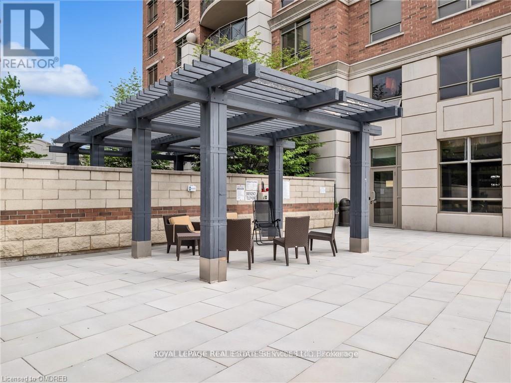 27 - 97 GEORGIAN DRIVE, Oakville (RO River Oaks), Ontario, L6H0E7 — Photo 2