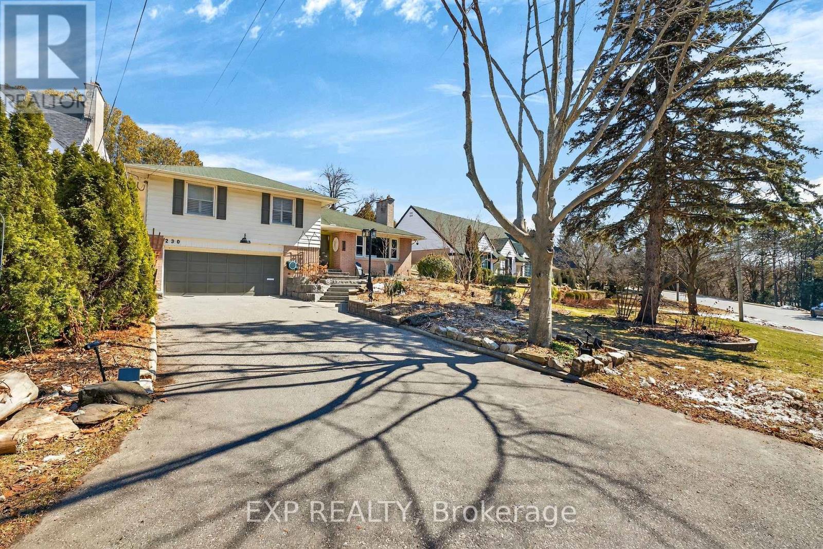 230 GLENWOOD CRESCENT, Oshawa (Centennial), Ontario, L1G3B1 — Photo 2