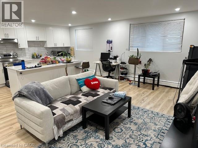 85 CONFEDERATION Drive Unit# 1, Kitchener, Ontario, N2B2X6 — Photo 3