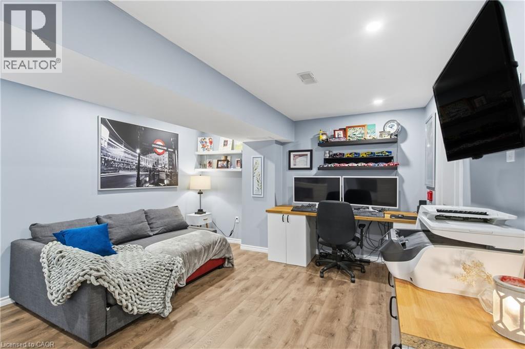 37 FAIRGROUNDS Drive, Binbrook, Ontario, L0R1C0 — Photo 30