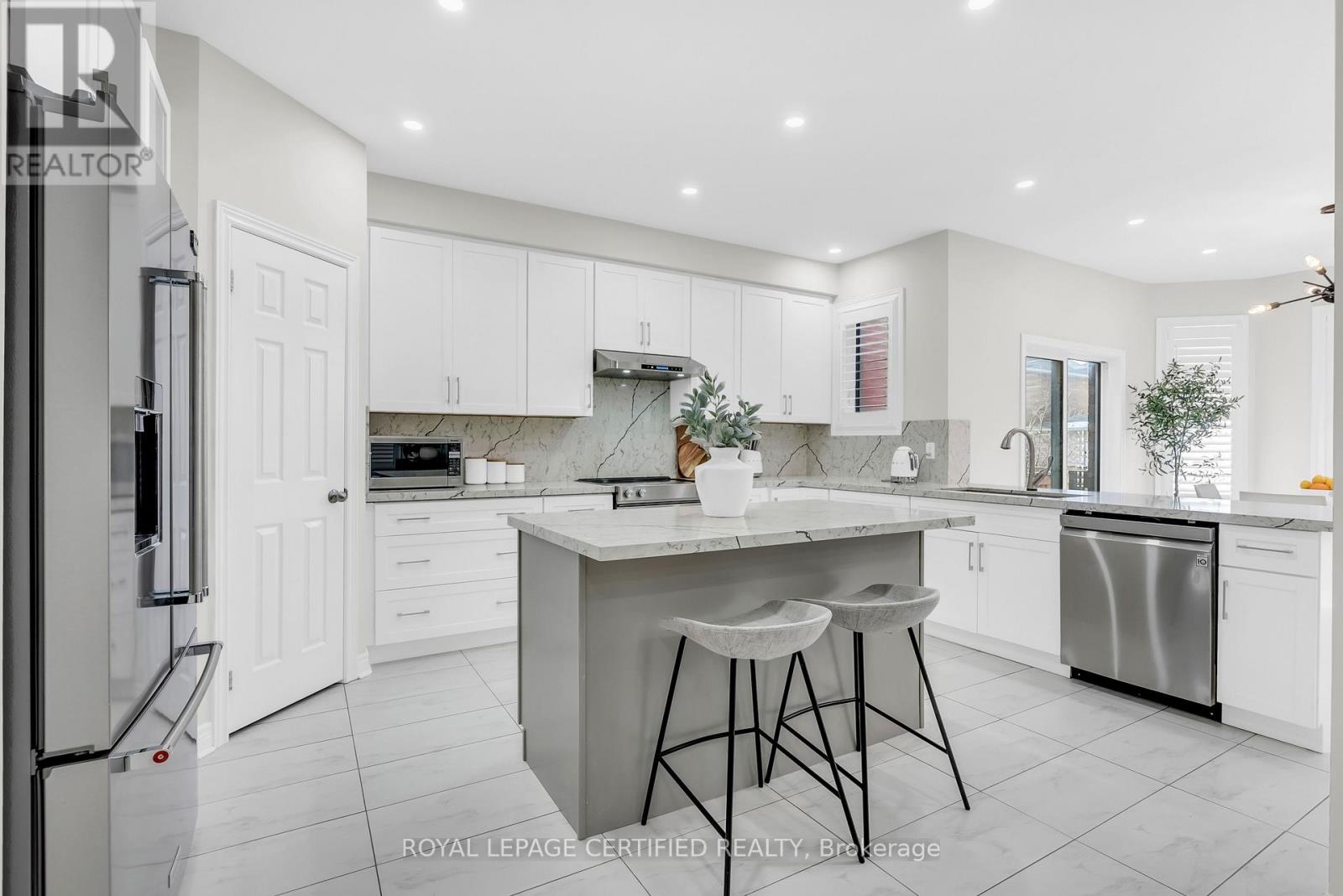 461 DOWNES JACKSON HEIGHTS, Milton (HA Harrison), Ontario, L9T8V7 — Photo 15