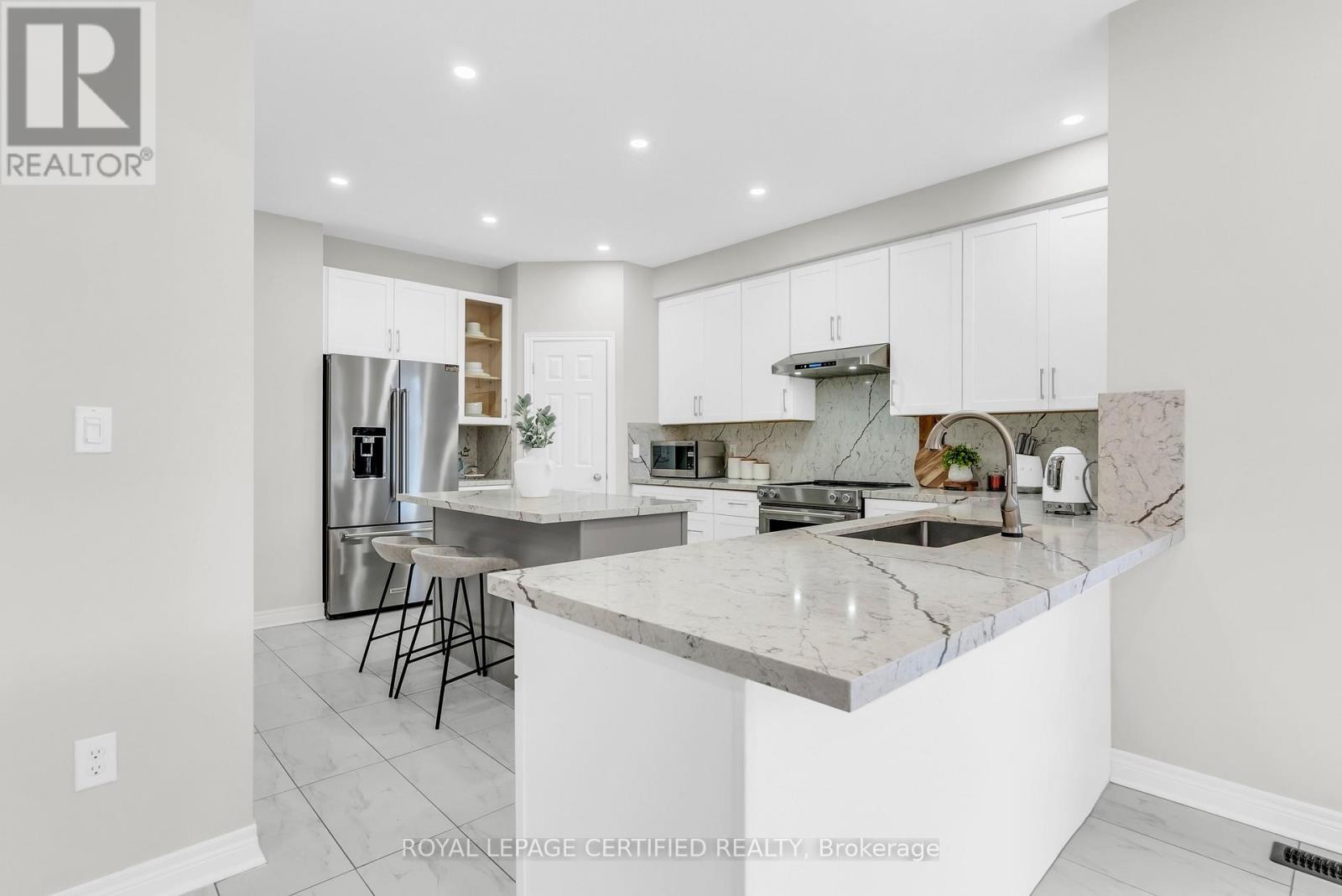 461 DOWNES JACKSON HEIGHTS, Milton (HA Harrison), Ontario, L9T8V7 — Photo 16