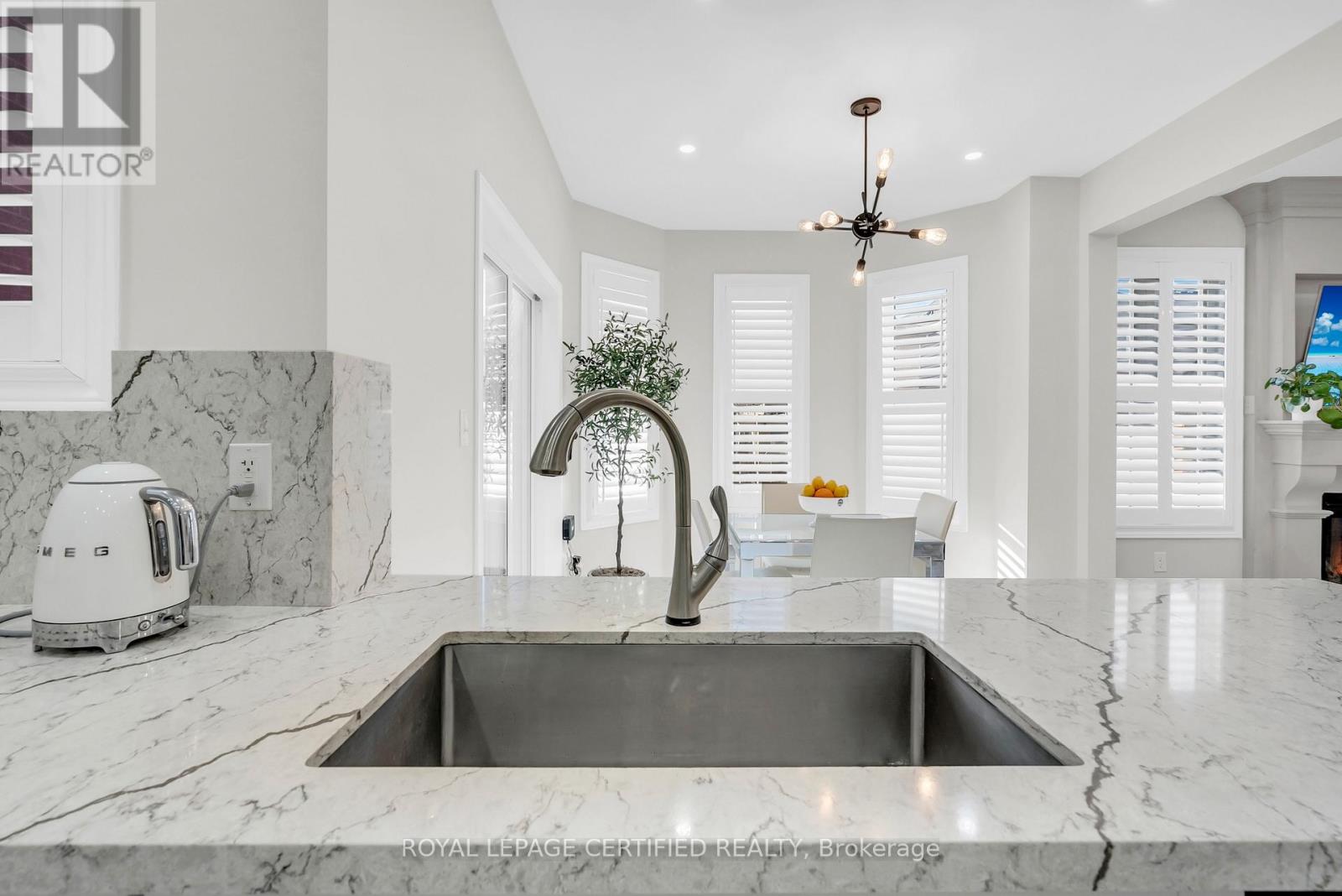 461 DOWNES JACKSON HEIGHTS, Milton (HA Harrison), Ontario, L9T8V7 — Photo 20