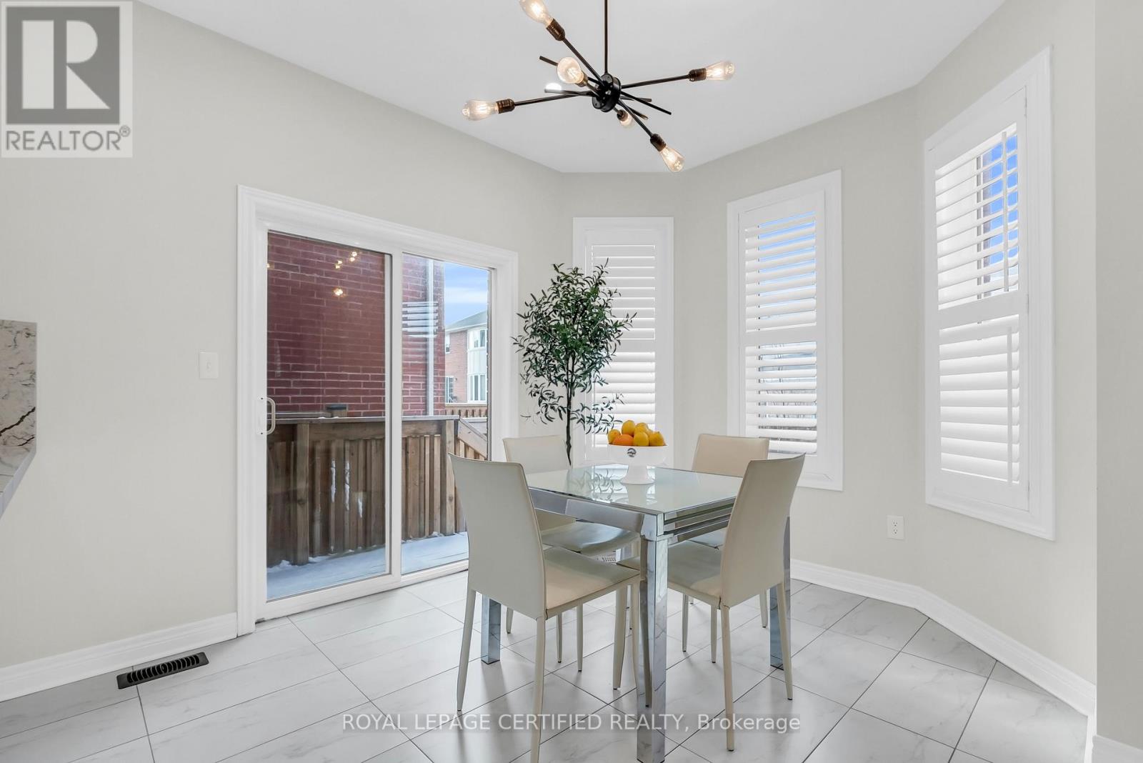 461 DOWNES JACKSON HEIGHTS, Milton (HA Harrison), Ontario, L9T8V7 — Photo 22