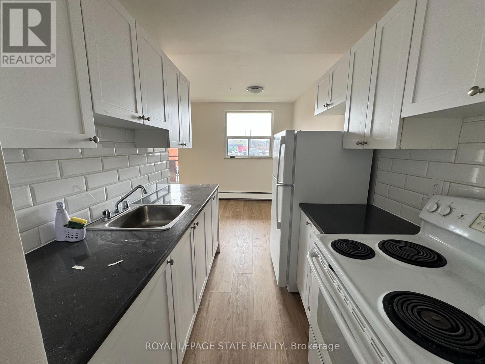 305 - 105 TIA DRIVE, Hamilton (Kentley), Ontario, L8H2N8 — Photo 6