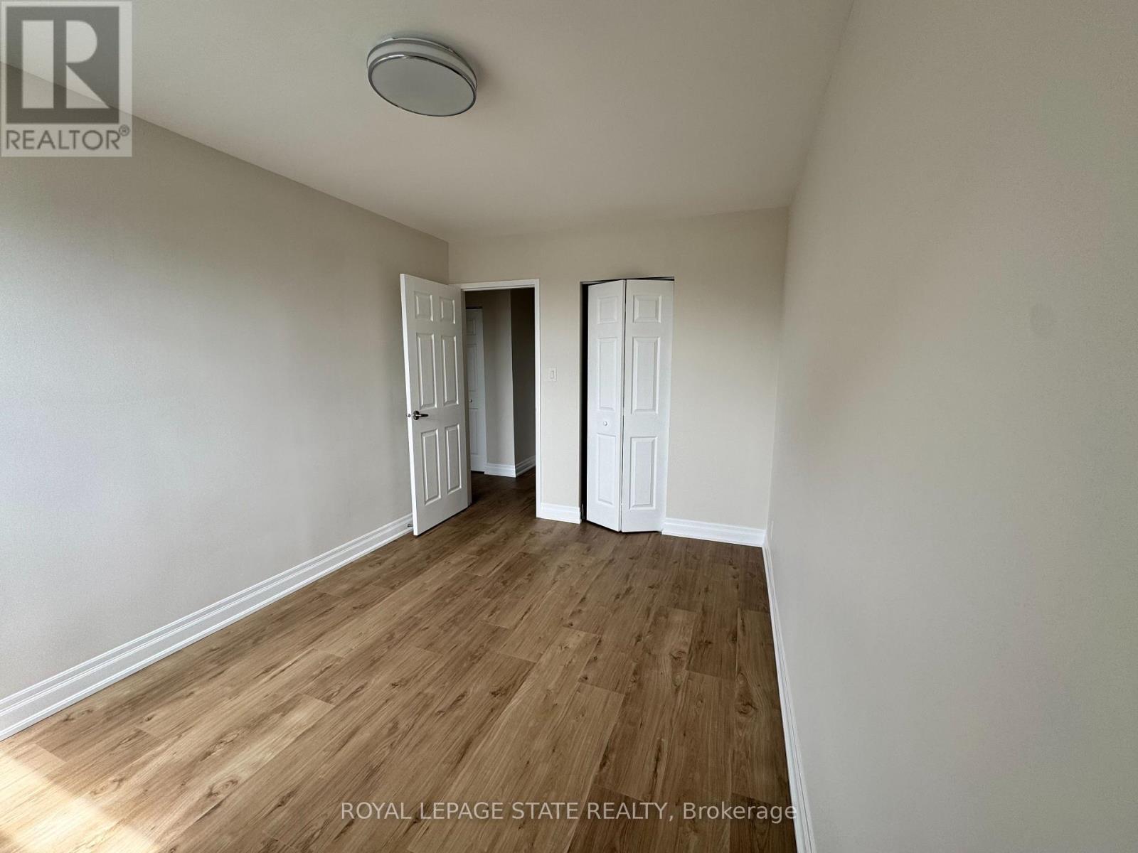 305 - 105 TIA DRIVE, Hamilton (Kentley), Ontario, L8H2N8 — Photo 8