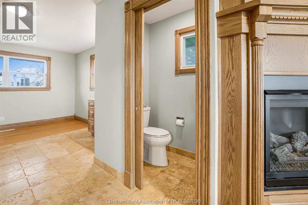 27156 St Clair ROAD, Wallaceburg, Ontario, N8A4L3 — Photo 24