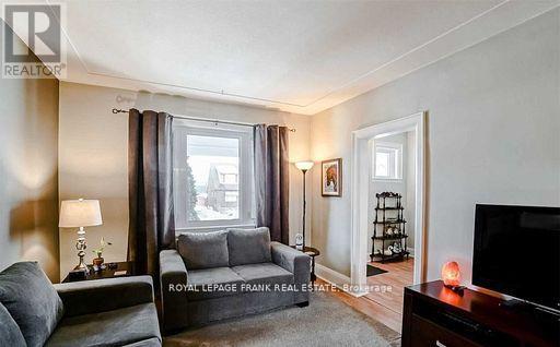 228 RITSON ROAD S, Oshawa (Central), Ontario, L1H5H7 — Photo 3