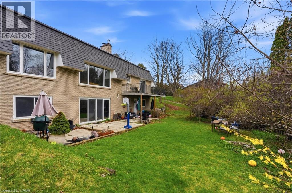 1310 BEAUFORT Drive, Burlington, Ontario, L7P4V9 — Photo 11