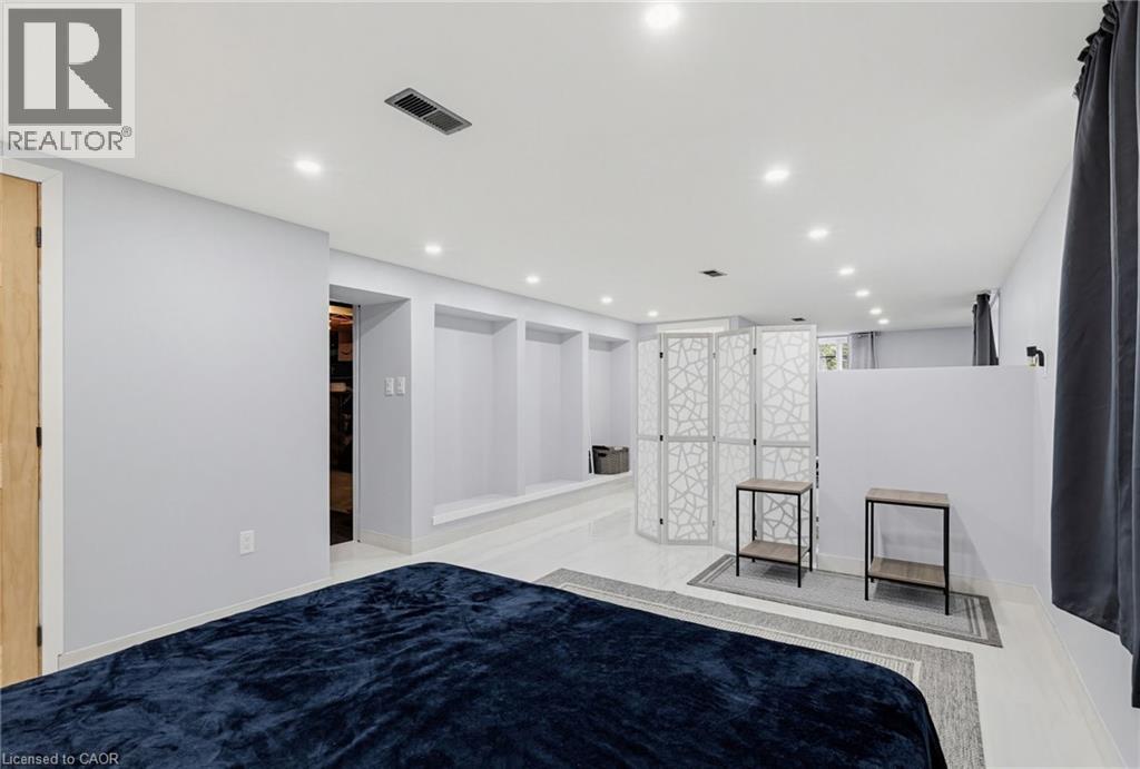 32 BELAIR Drive, Hamilton, Ontario, L9A2Z4 — Photo 20