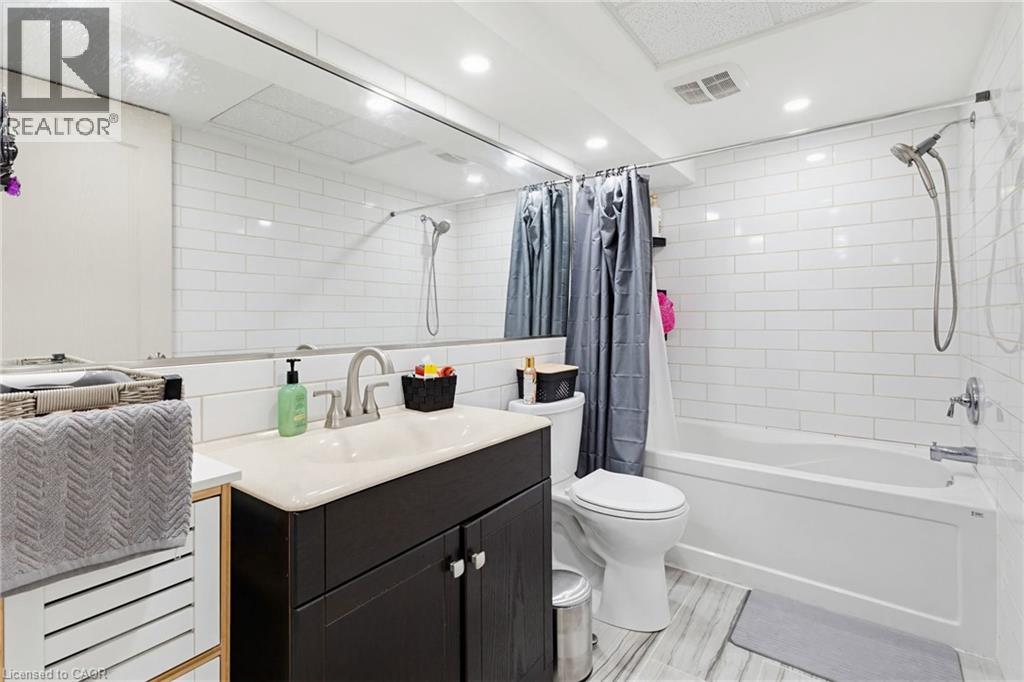 32 BELAIR Drive, Hamilton, Ontario, L9A2Z4 — Photo 25