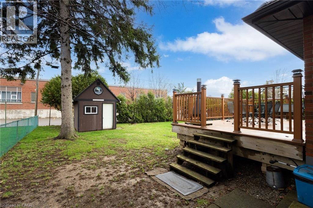 32 BELAIR Drive, Hamilton, Ontario, L9A2Z4 — Photo 30