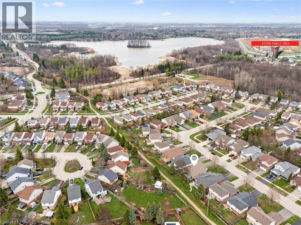 489 BRENTCLIFFE Drive, Waterloo, Ontario, N2T2R8 — Photo 37