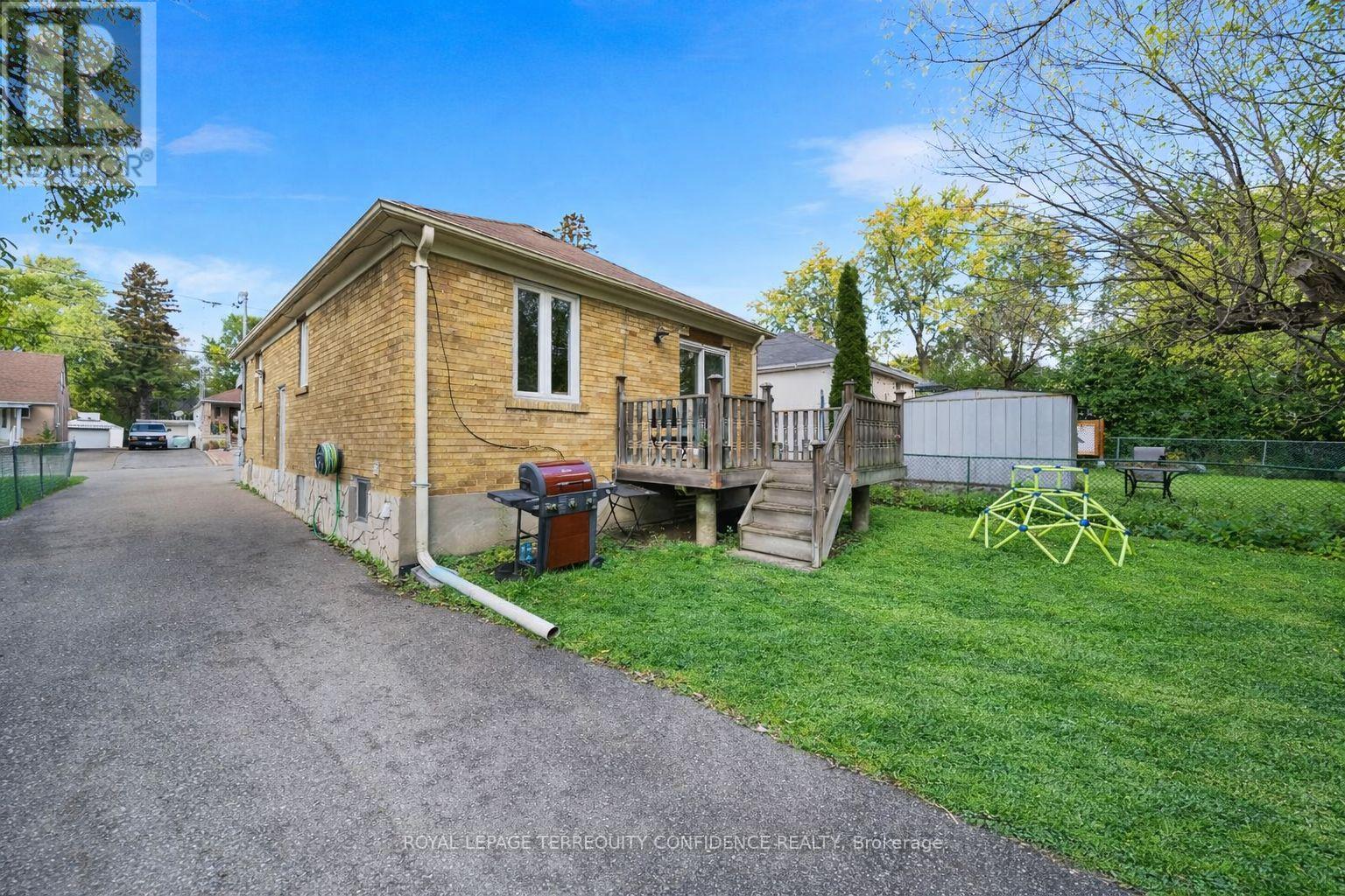 69 NIPIGON AVENUE, Toronto (Newtonbrook East), Ontario, M2M2V9 — Photo 36