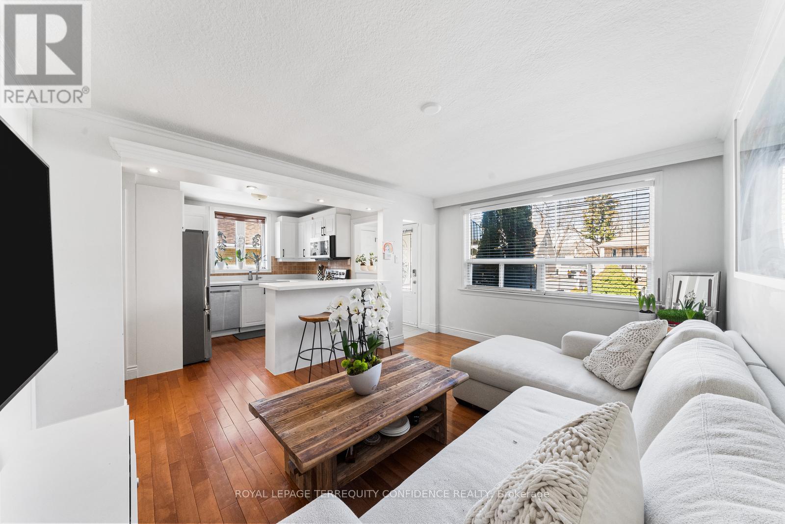 69 NIPIGON AVENUE, Toronto (Newtonbrook East), Ontario, M2M2V9 — Photo 5