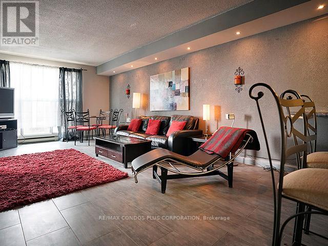 509 - 77 HARBOUR SQUARE, Toronto (Waterfront Communities), Ontario, M5J2S2 — Photo 8