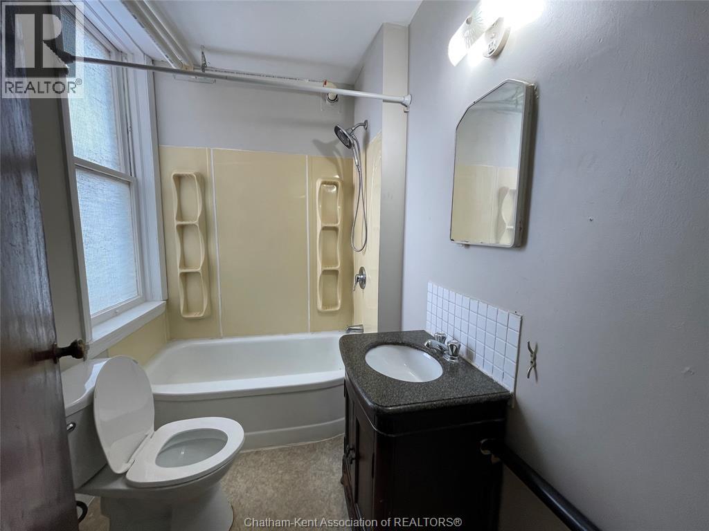 195 SYDENHAM STREET, Dresden, Ontario, N0P1M0 — Photo 18