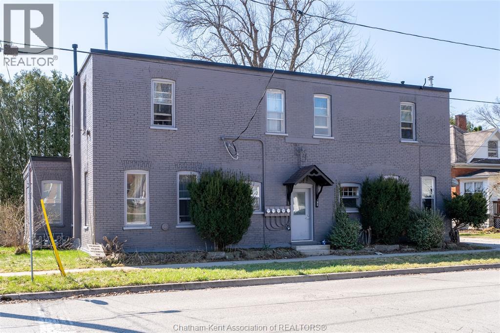 195 SYDENHAM STREET, Dresden, Ontario, N0P1M0 — Photo 2