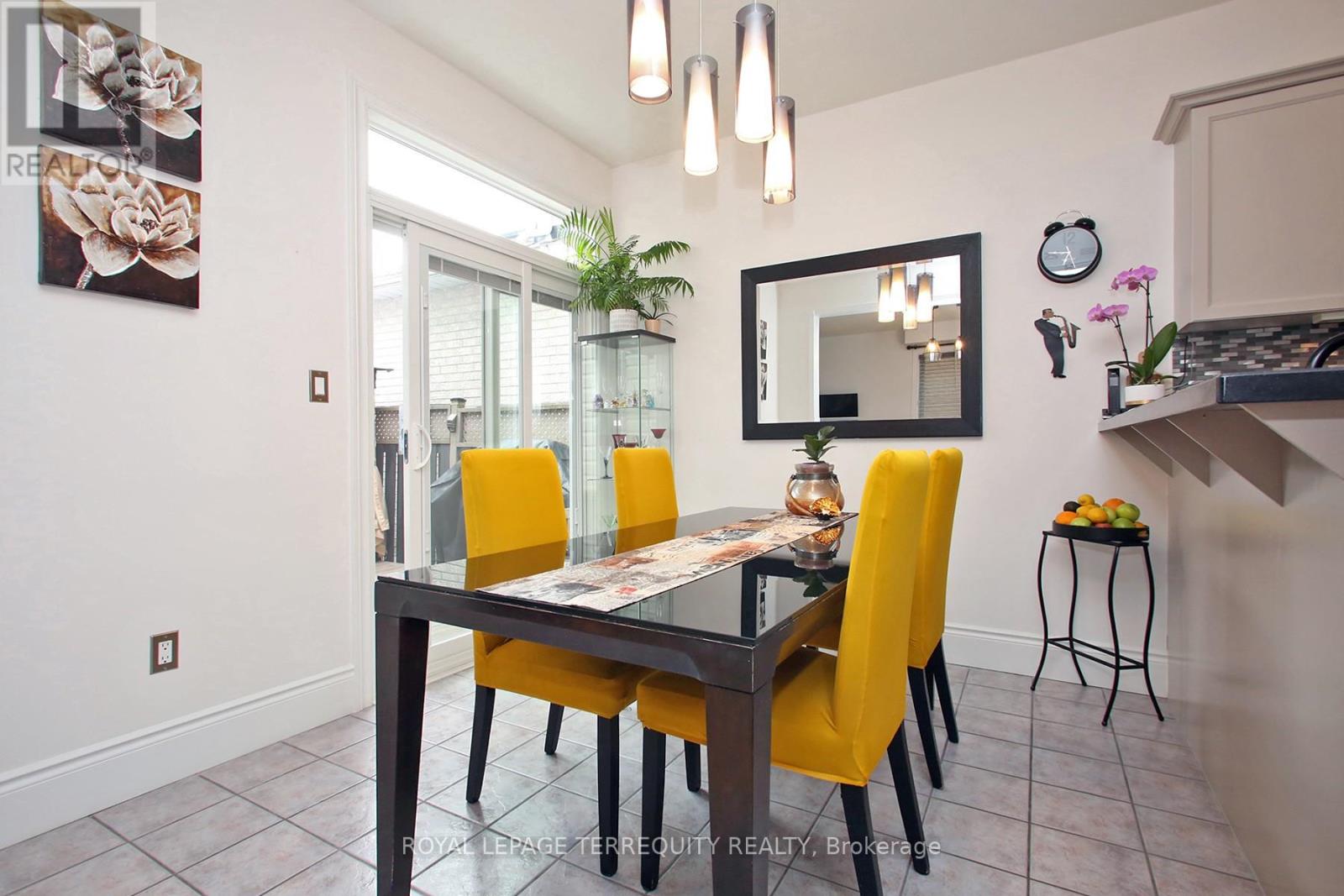 471 WOODSMERE CRESCENT, Pickering (Amberlea), Ontario, L1V7A5 — Photo 14