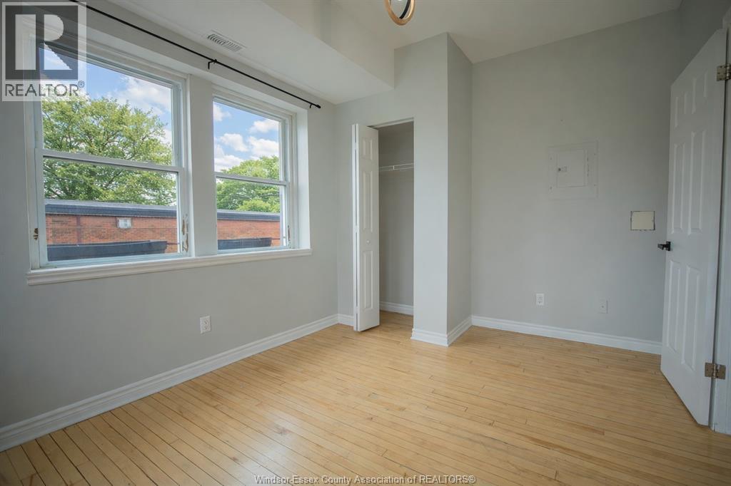 416 Lincoln Unit# 1, Windsor, Ontario, N8Y2G5 — Photo 5