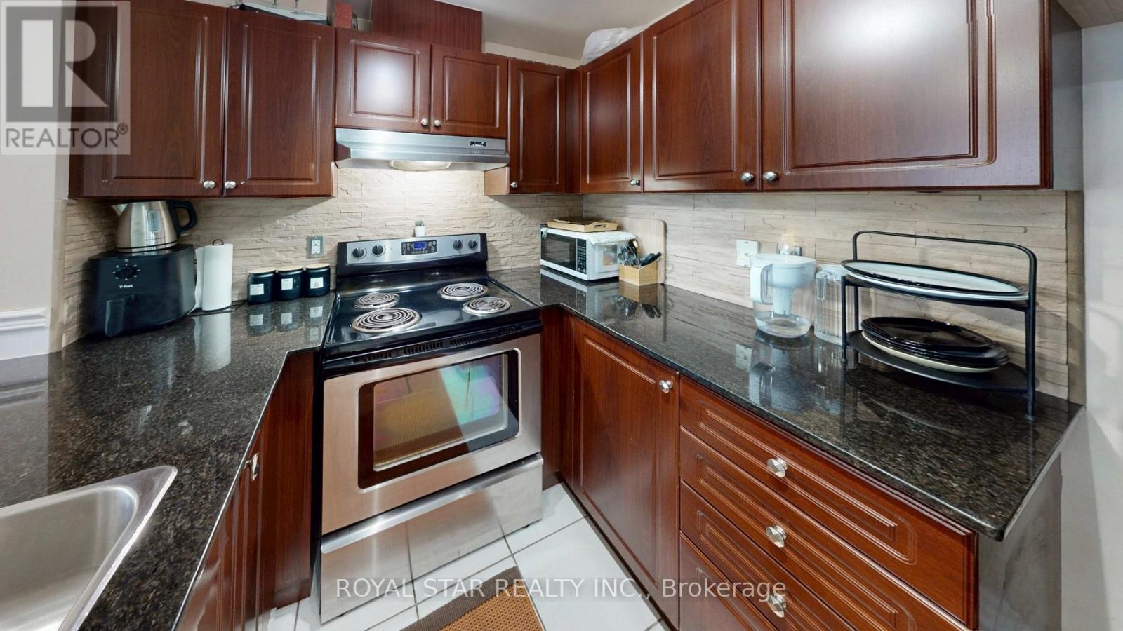 1109 - 9 GEORGE STREET, Brampton (Downtown Brampton), Ontario, L6X0T6 — Photo 15