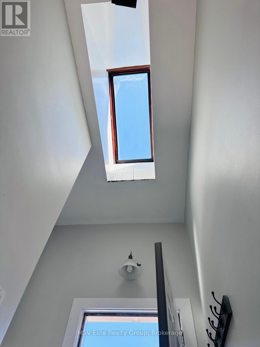 LOWER - 24 MANOR ROAD, St. Catharines (Vine/Linwell), Ontario, L2N3B5 — Photo 8