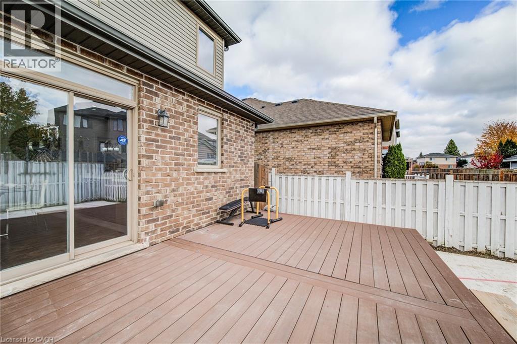 617 THORNDALE Drive, Waterloo, Ontario, N2T0A9 — Photo 46