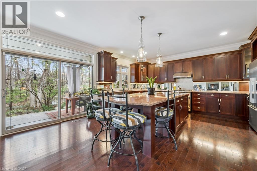 615 CLIPPER Drive, Waterloo, Ontario, N2K4B4 — Photo 11