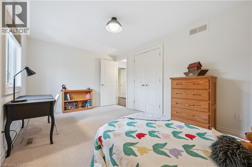 615 CLIPPER Drive, Waterloo, Ontario, N2K4B4 — Photo 28