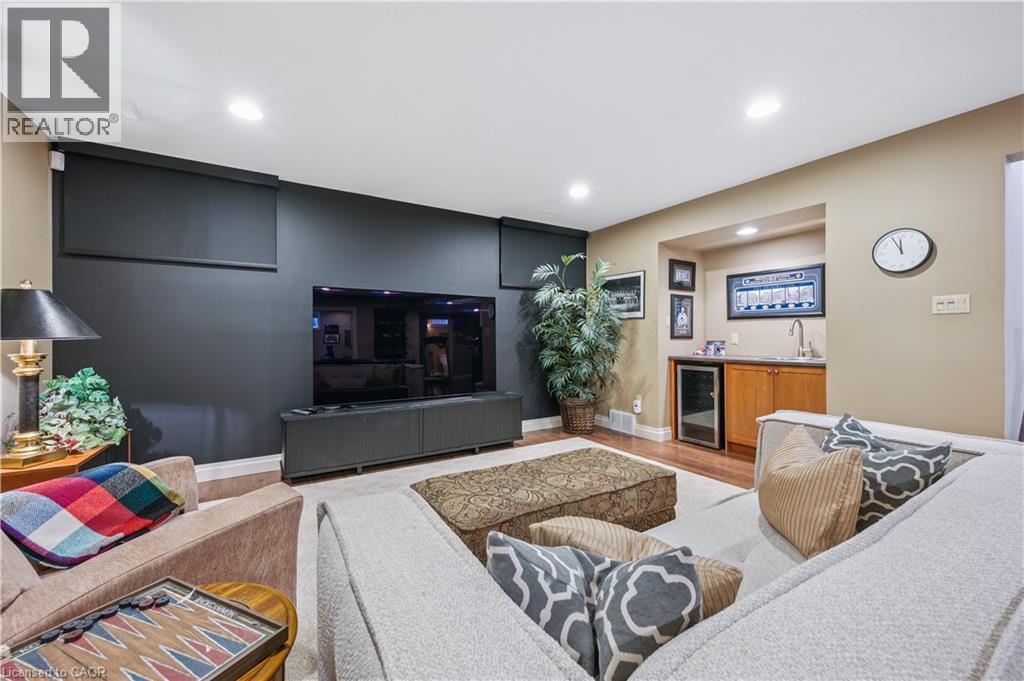 615 CLIPPER Drive, Waterloo, Ontario, N2K4B4 — Photo 34