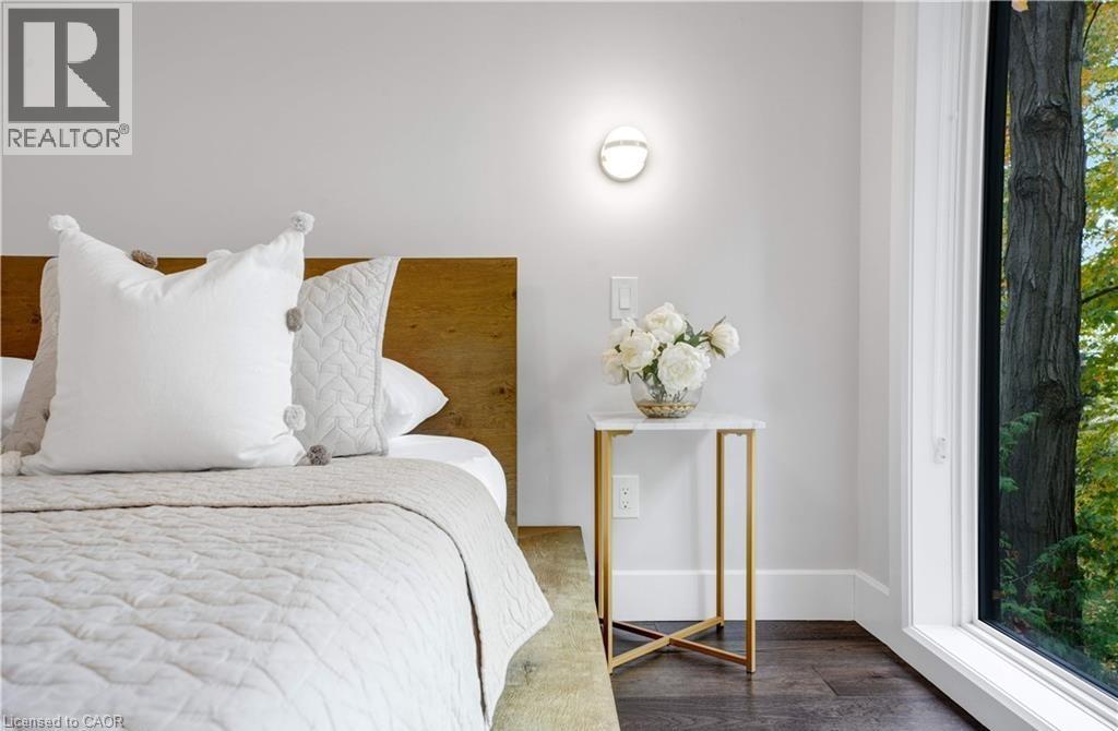 239 CORRIE Crescent, Waterloo, Ontario, N2L5W3 — Photo 28