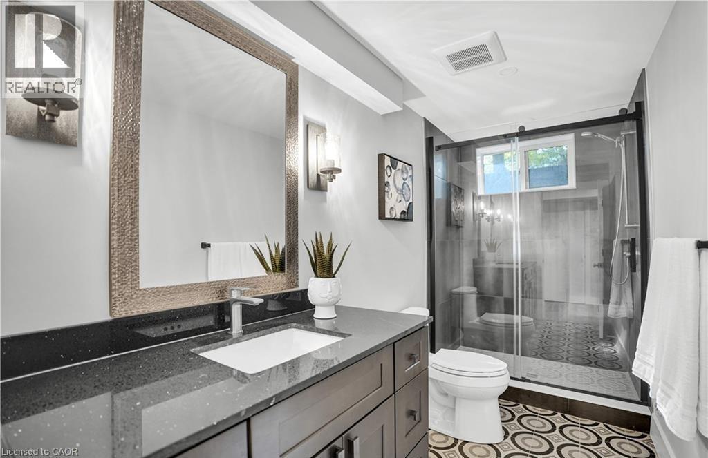 239 CORRIE Crescent, Waterloo, Ontario, N2L5W3 — Photo 42