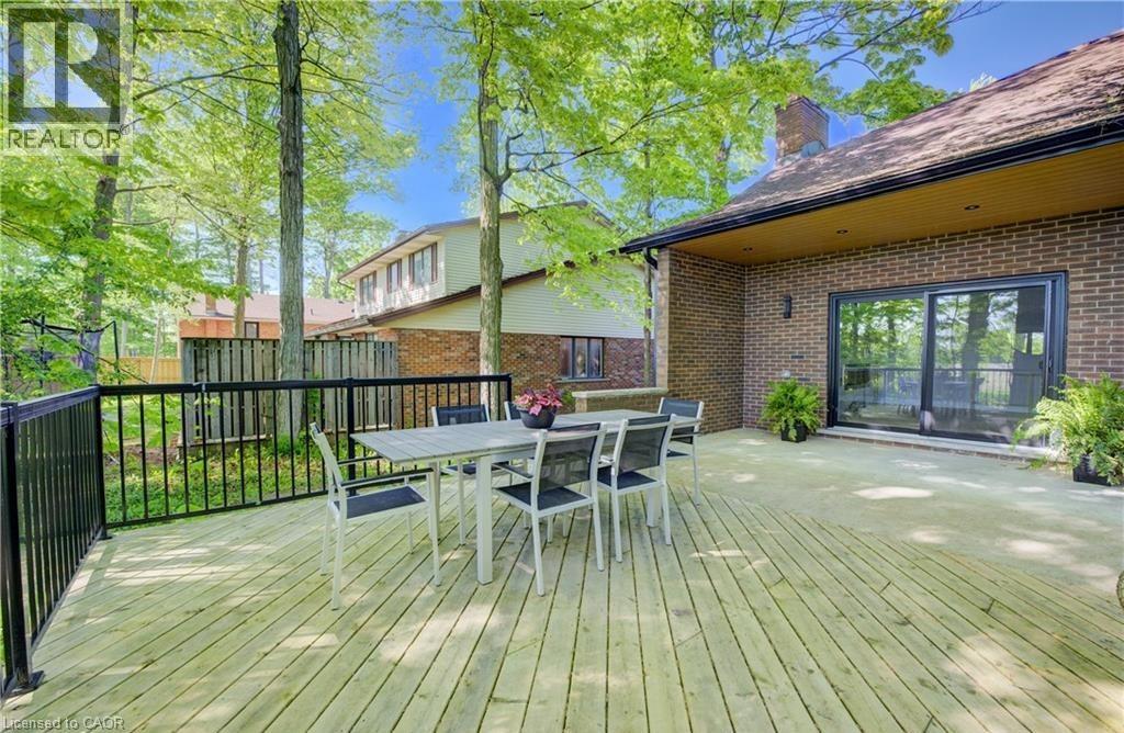 239 CORRIE Crescent, Waterloo, Ontario, N2L5W3 — Photo 46