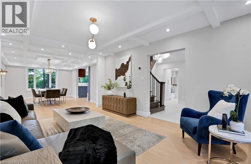 239 CORRIE Crescent, Waterloo, Ontario, N2L5W3 — Photo 7