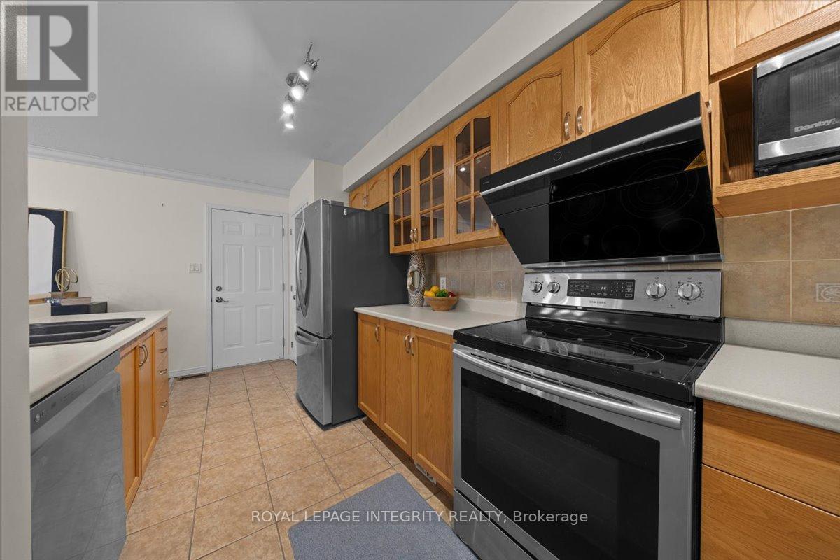 236 WABISKAW PRIVATE, Ottawa, Ontario, K2J0E5 — Photo 10