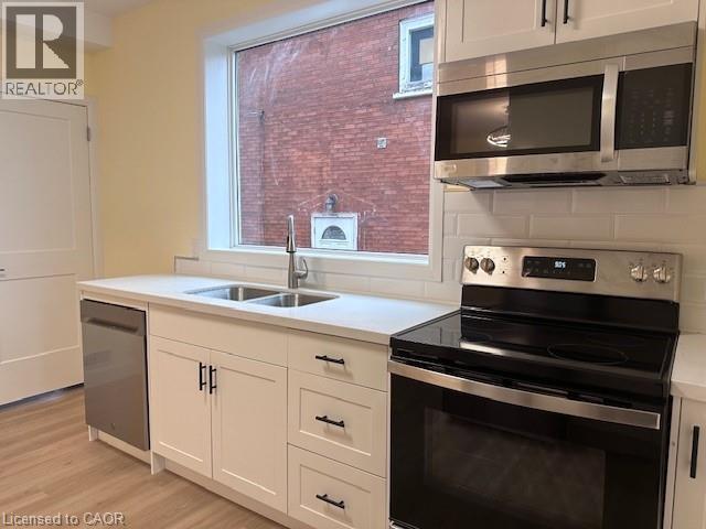 315 WELLINGTON Street N Unit# 1, Kitchener, Ontario, N2H5K8 — Photo 11