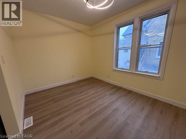 315 WELLINGTON Street N Unit# 1, Kitchener, Ontario, N2H5K8 — Photo 6