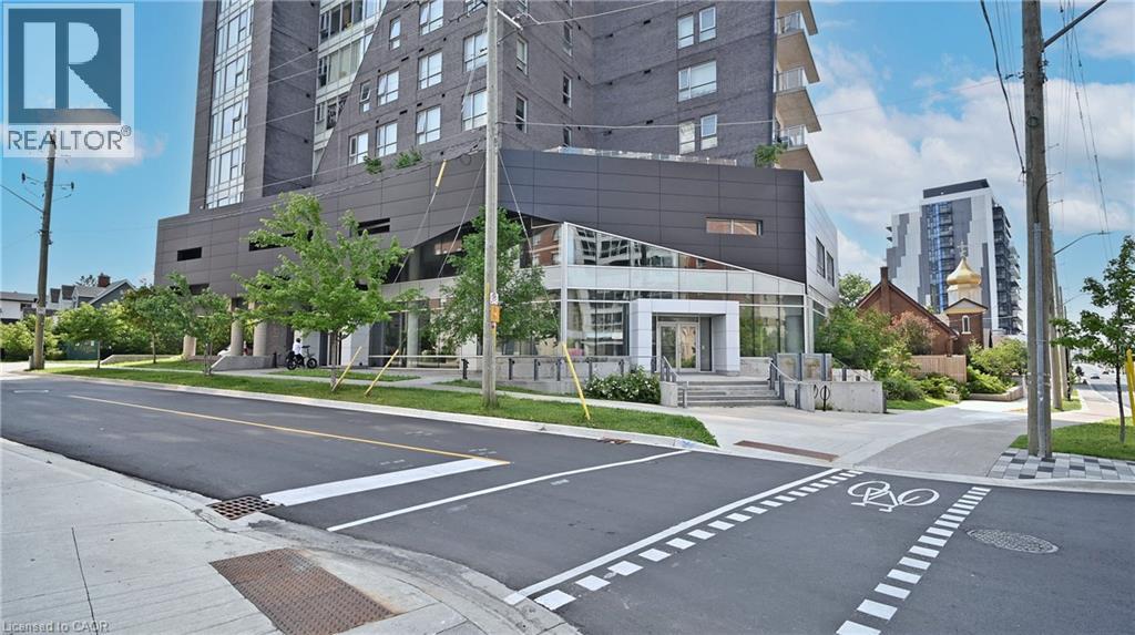 158 KING Street N Unit# 8802, Waterloo, Ontario, N2J0E5 — Photo 2
