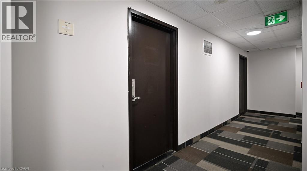 158 KING Street N Unit# 8802, Waterloo, Ontario, N2J0E5 — Photo 9