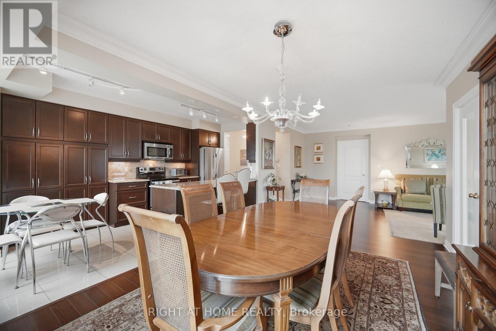 1010 - 88 PROMENADE CIRCLE, Vaughan (Brownridge), Ontario, L4J9A4 — Photo 22